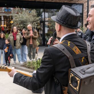 Animations musicale lors d'un samedi à Shopping Promenade Claye-Souilly